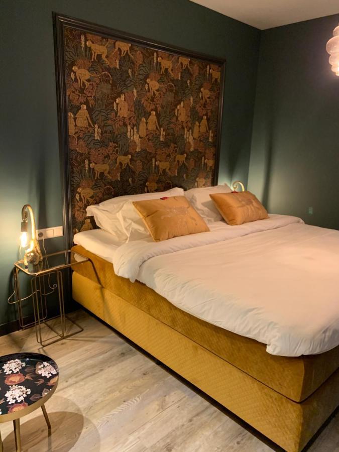 The Rock Hotel ซานด์โวร์ต ภายนอก รูปภาพ